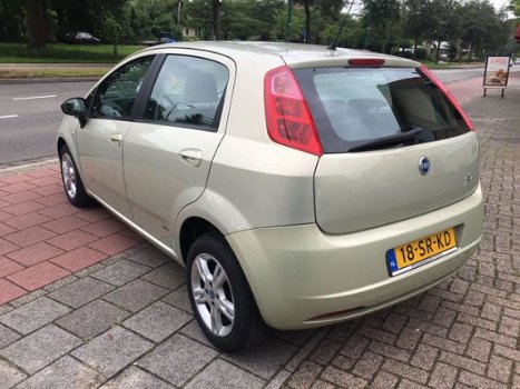 Fiat Grande Punto - 1.9 JTD Emotion - 1