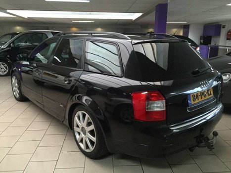 Audi A4 Avant - 2.5 TDI quattro - 1