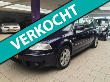 Volkswagen Passat Variant - 2.5 TDI Comfortline - 1