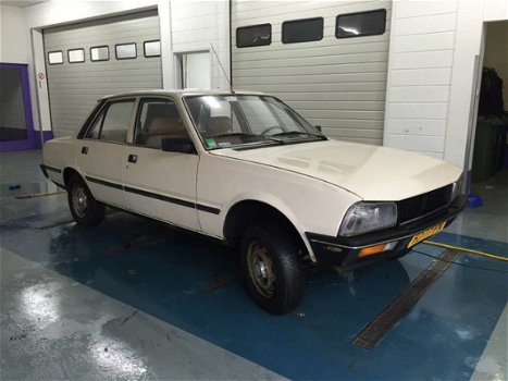 Peugeot 505 - 2.0 GR - 1