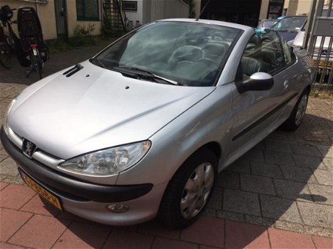 Peugeot 206 CC - 1.6-16V - 1