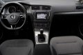 Volkswagen Golf - 2.0 TDI 150 pk navi 18 inch R-line stoelverwarming Lmv Comfortl - 1 - Thumbnail