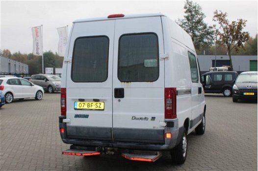 Fiat Ducato - 11 2.0 JTD 285 radio cd speler, elektrische ramen, bijrijdersbank, linker- en rechter - 1