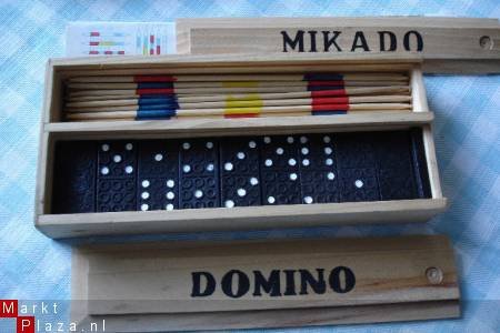 Dubbel doosje voor mikado en domino spel. - 1