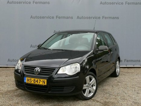 Volkswagen Polo - 1.2i Cricket - Airco - 5drs - elec ramen - 1