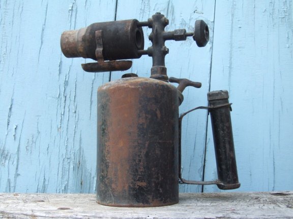 oude benzine brander - nr. 1