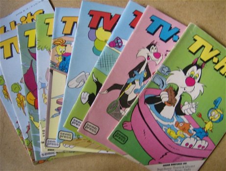 tv hits 4 adv 2384 - 1