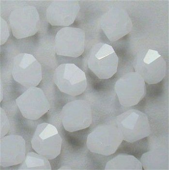 Swarovski 5301 White Alabaster 4mm Per 15 Stuk - 1