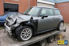 BILY in Enter MINI COOPER S R53 1.6 Coupe 2003 Dark Silver Metallic Onderdelen