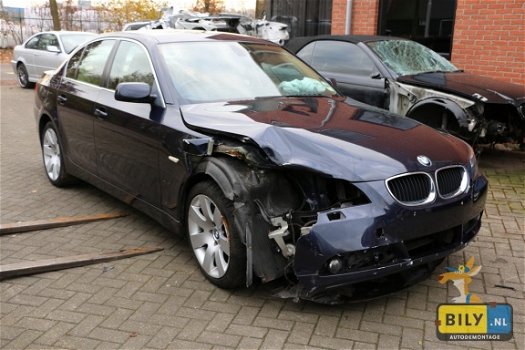 BILY in Enter BMW E60 530i Sedan 2003 met voorschade - 4