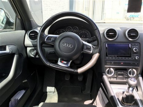 Audi A3 Sportback - S-Line 2.0TDI 125 KW met Panoramadak, Navi, Xenon met Led, Leder - 1