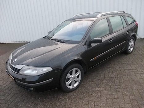 Renault Laguna Grand Tour - 1.8-16V EXPRESSION ( LPG G3 ONDERBOUW ) - 1