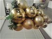 Te koop: tros gouden kerstballen - 1 - Thumbnail