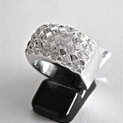 NIEUW Strakke zilveren RING zirkonia, verkrijgbaar in 2 ringmaten, INCLUSIEF VERZENDEN. - nr. 1