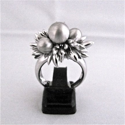 NIEUW! Zilveren handgemaakte RING, kegel/bol INCLUSIEF VERZENDEN. - nr. 1