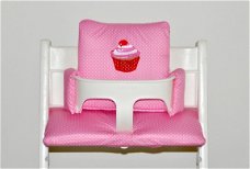 Gecoate stoelverkleiner voor stokke tripp trapp kinderstoel Cupcake