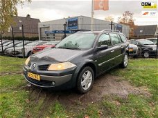 Renault Mégane Grand Tour - Mégane 1.6-16V Privilège clima/lmv/trekhaak