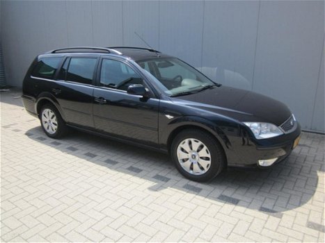 Ford Mondeo Wagon - 2.0 TDCi Trend full options - 1