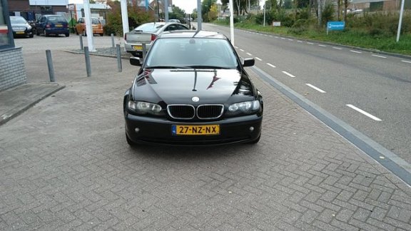 BMW 3-serie - 318D Navigatie - 1