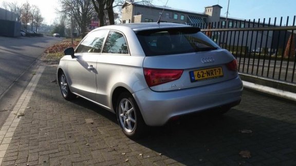 Audi A1 - 1.2 TFSI Attraction Pro Line Business - 1