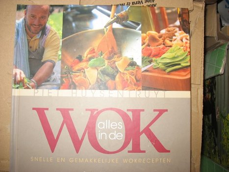 alles in de wok: kookboek van Piet Huysentruyt - 1