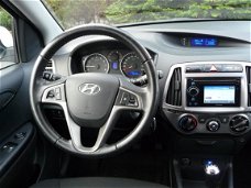 Hyundai i20 - 1.2I 5-DRS i-MOTION + NAVI