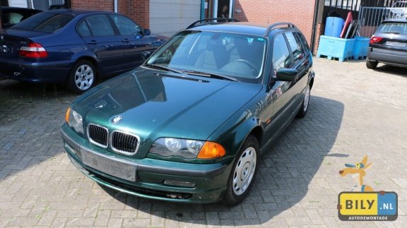 BILY BMW E46 320D Touring Autodemontage Sloopauto's - 1