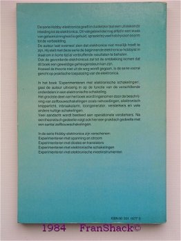 Verkocht [1984] Experimenteren met elektronische schakelingen, Nührmann, Kluwer TB - 4