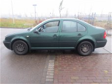 VW Bora 1.6 1999 Model 1998/2005 Plaatwerk en Onderdelen