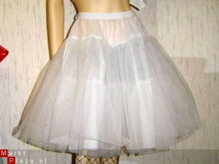Mooie 2laagse witte petticoat uit tule - 1