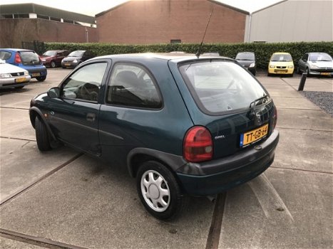 Opel Corsa - Stuurbkr/Nieuwe APK/1.4i Strada - 1