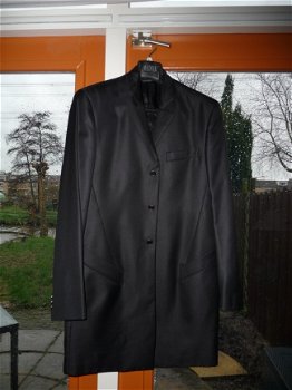 Mooi zwart pak van het Italiaanse dure merk Archetipo - 4