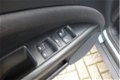 Seat Toledo - 2.0 FSI STYLANCE orginele Nederlandse auto - RIJKLAAR PRIJS Zeer ruime auto - trekhaak - 1 - Thumbnail