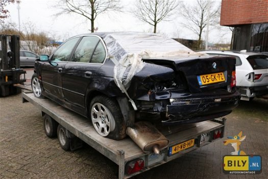 BILY BMW E39 520i Sedan 2000 in onderdelen - 4