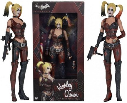 Harley Quinn Batman Arkham 1/4 scale Action Figure - 2