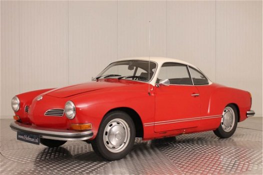 Volkswagen Karmann Ghia - 1