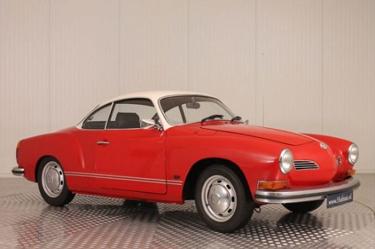 Volkswagen Karmann Ghia - 1