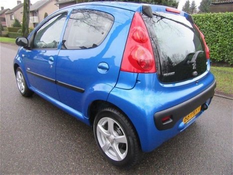 Peugeot 107 - 1.0 xs 2tronic aut AIRCO ZEER MOOI Inruil mogelijk - 1