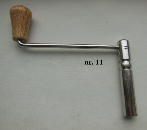 nr. 19 = 7,00 mm Zware kruksleutel / opwindsleutel voor Comtoise klokken . - Afbeelding 7