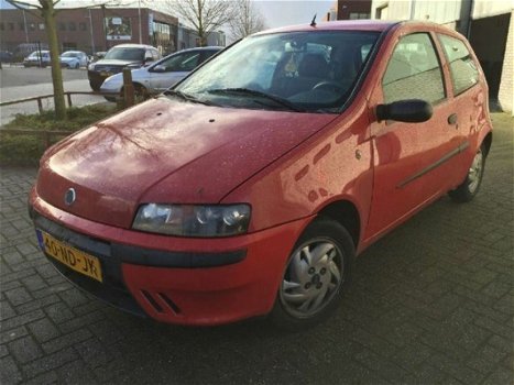 Fiat Punto - 1.2 Active / goedkope inruiler van 2003 - 1