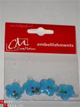 SALE 4 Embelishments bloemen blauw boy van Crea Motion - 1