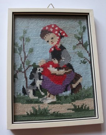 Vintage borduurlijstje meisje met hondje - nr. 1