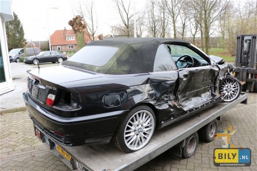 BMW E46 325CI Cabrio 2001 voorschade BILY sloperij - 4