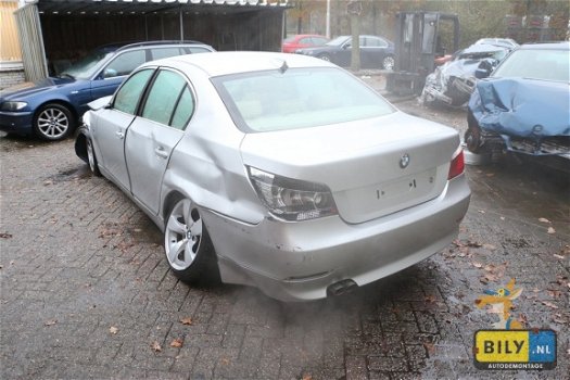 BILY BMW E60 530i Sedan 2004 Titansilber Handgeschakeld - 4