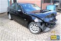 BILY in Enter, BMW, E90 320i Sedan 2005 Schwarz (2) - 2 - Thumbnail