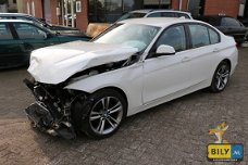 BILY Enter BMW F30 316D Sedan 2012 met voorschade