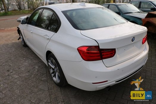 BILY Enter BMW F30 316D Sedan 2012 met voorschade - 3