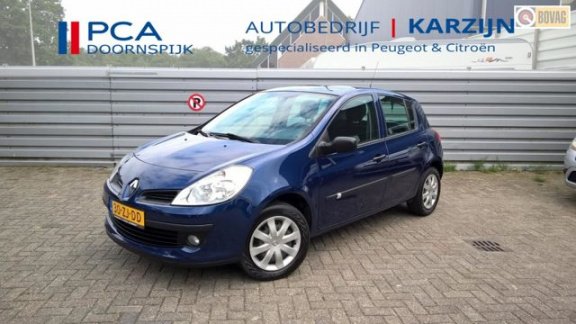 Renault Clio - 1.2-16V Special Line - 1