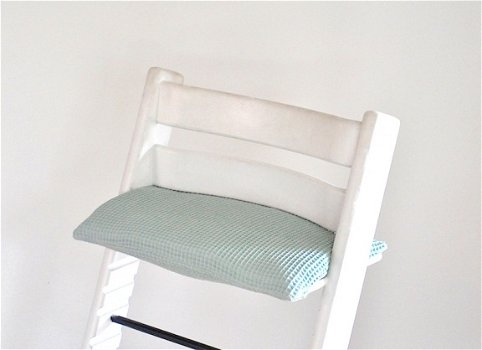 Nieuwe kussens 'Plus' grijs wit voor stokke tripp trapp kinderstoel - 8