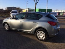 Opel Astra - 1.4 74Kw BERLIN 5-DRS